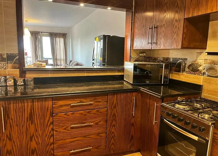 Stylish 3-brs Chalet-al Ain Bay