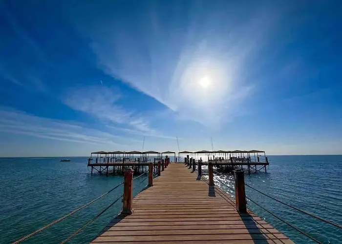 Stylish 3-brs Chalet-al Ain Bay Dağ evi *